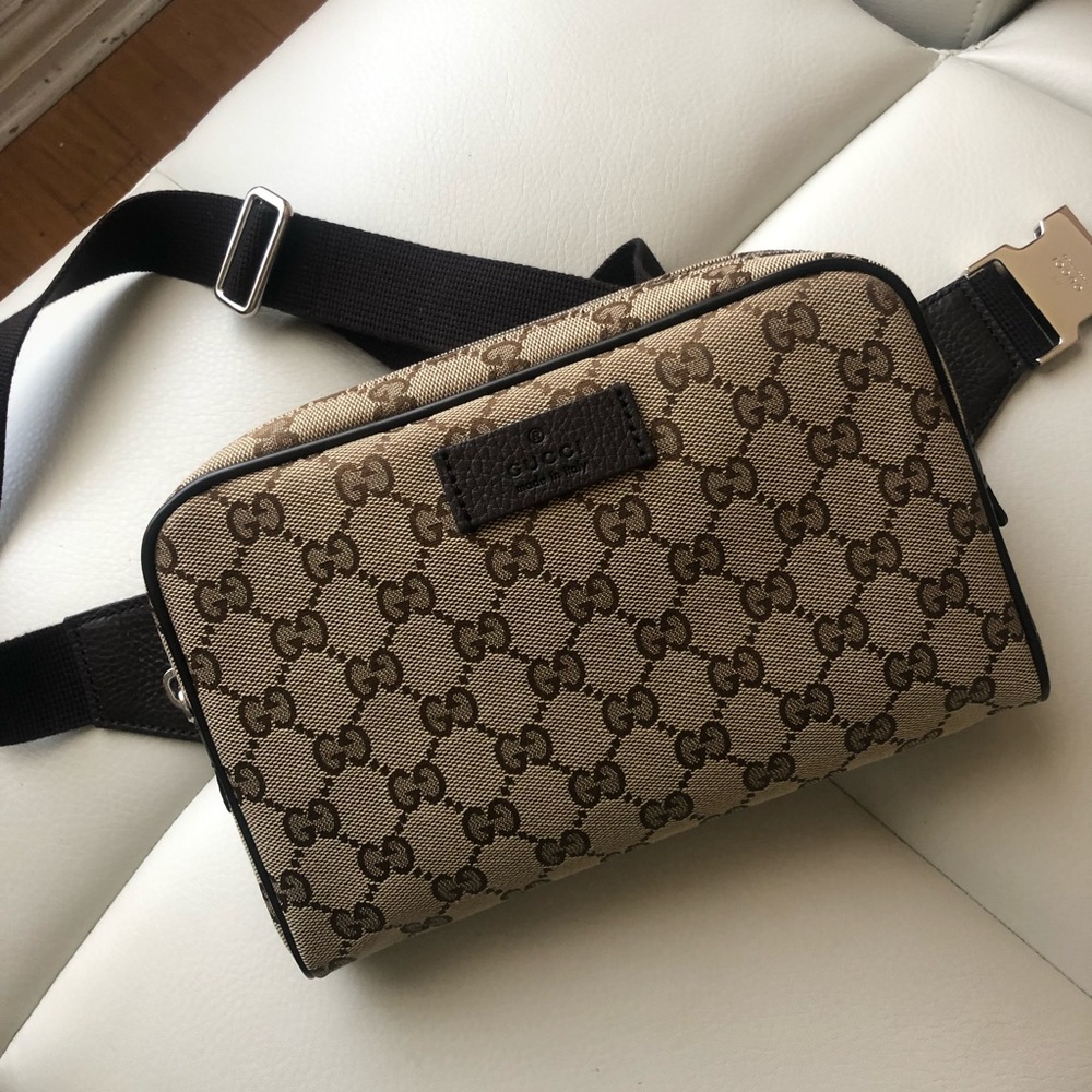 AUTHENTIC GUCCI WAIST BAG
BRAND NEW, NEVER WORN